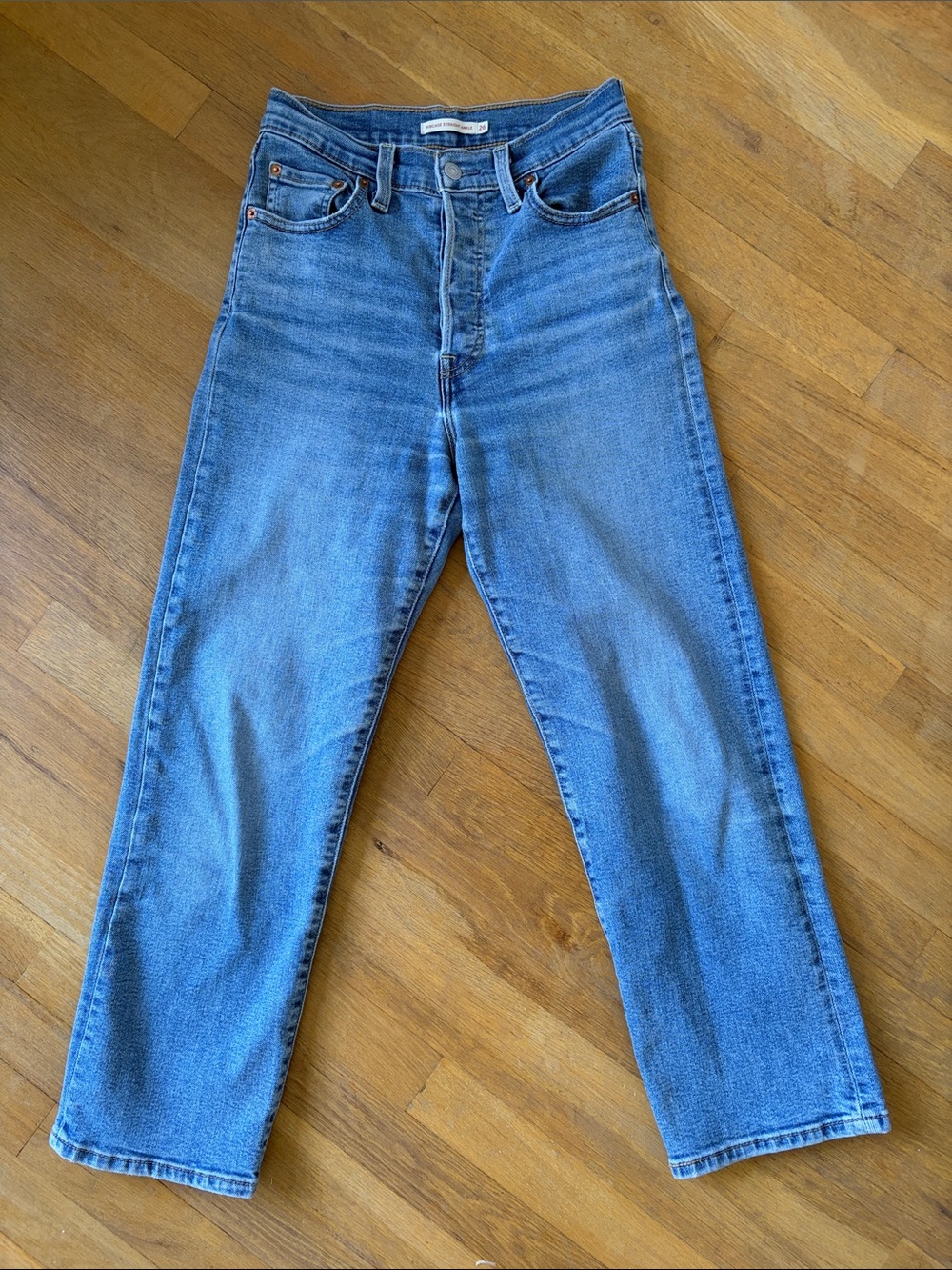 Ribcage Straight Ankle Levi’s Jeans, size 26